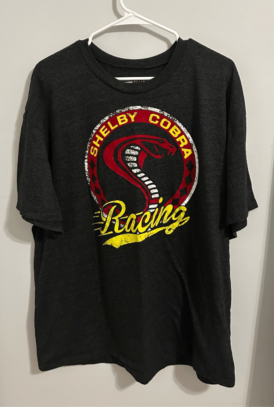 Shelby Cobra Racing Textured Graphic T-Shirt Adult XXL 2XL Gray Red Fifth Sun